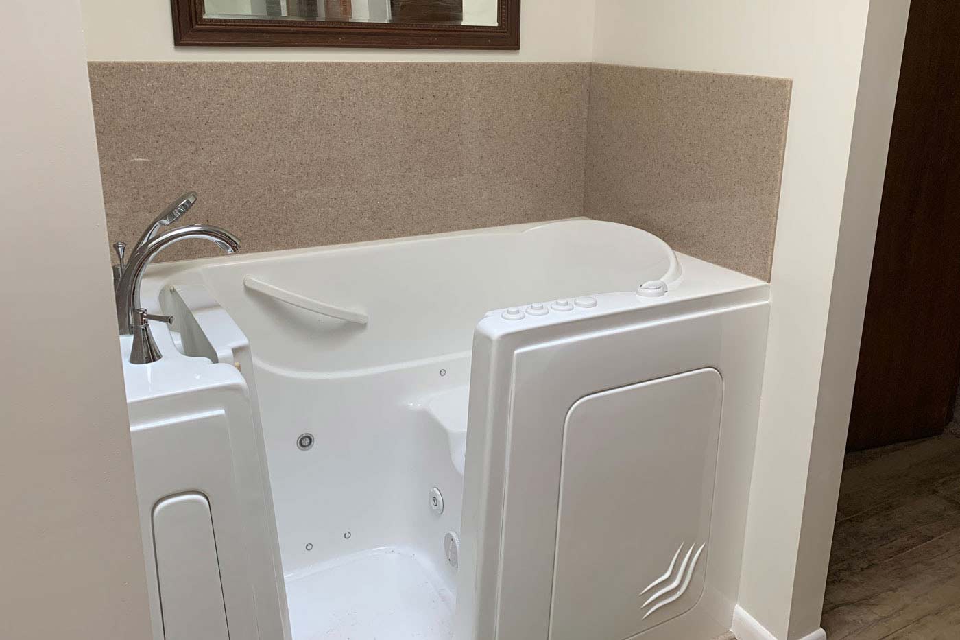 Brand new walk-in bathtub installed by True Craft Remodelrs in Illinois